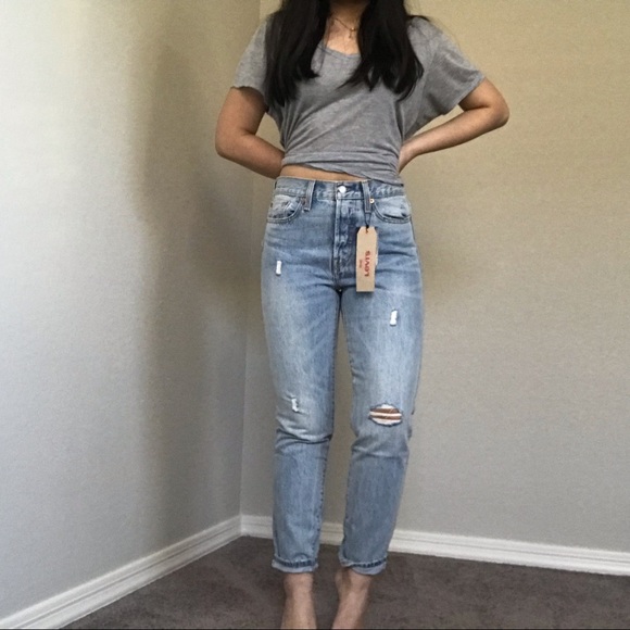 [Levi’s] Wedgie Fit Selvedge Jeans - Picture 3 of 8